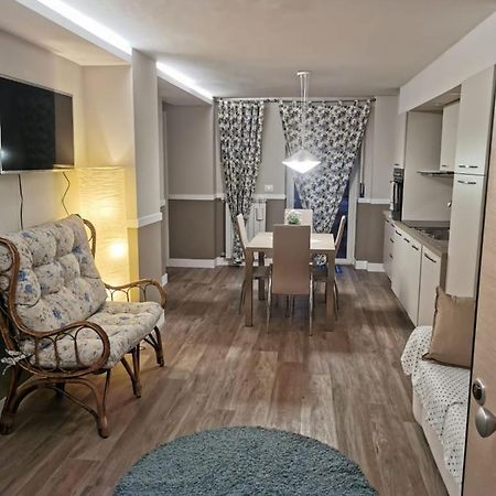 La Casa Di Domitilla ラクイラ エクステリア 写真
