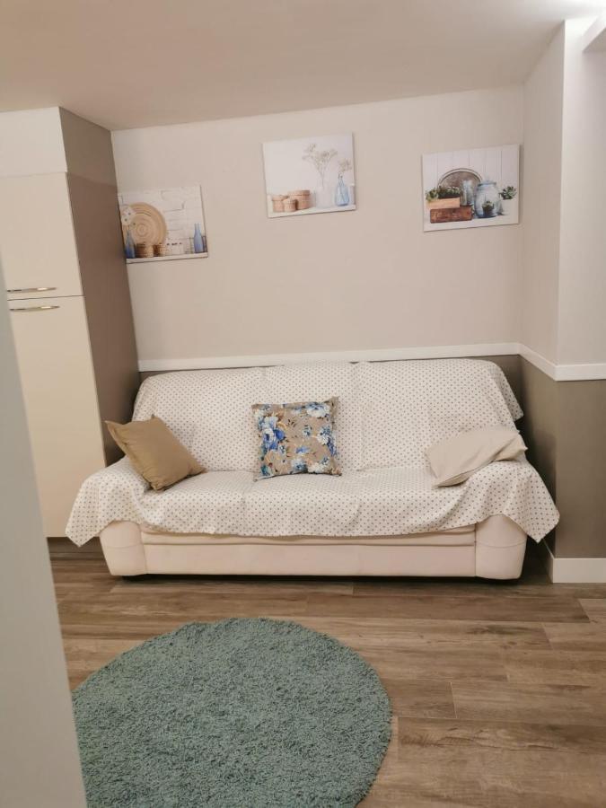 La Casa Di Domitilla ラクイラ エクステリア 写真